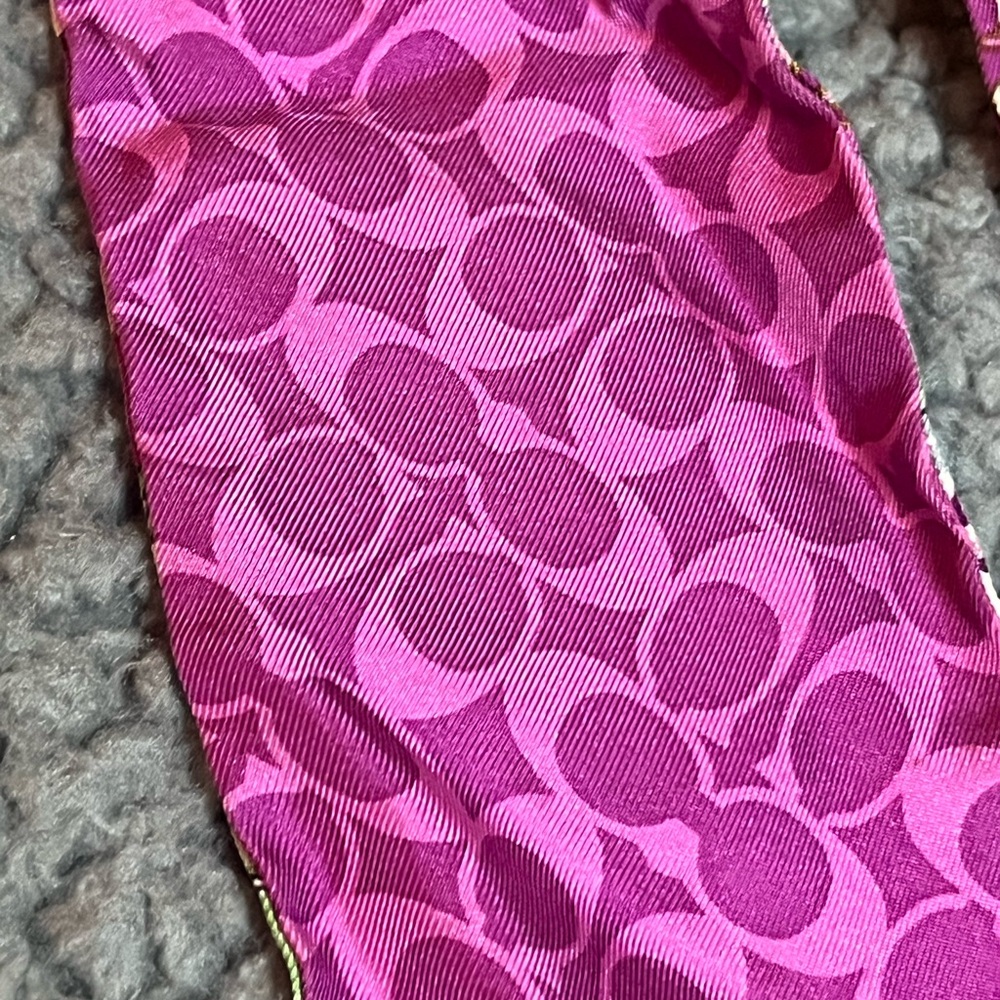 Coach Signature Print & Floral Skinny Purse scarf - Picture 2 of 4